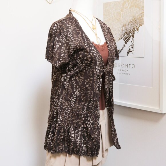 Sheer Brown Floral Short Sleeve Tie Front Blouse ☕️ JAPANESE BRAND - Picture 3 of 6